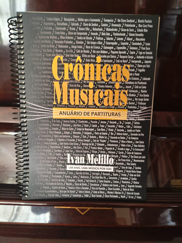 Livro Crônicas Musicais, anuário de partituras de Ivan Melillo